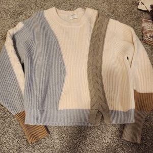 Aritzia sweater